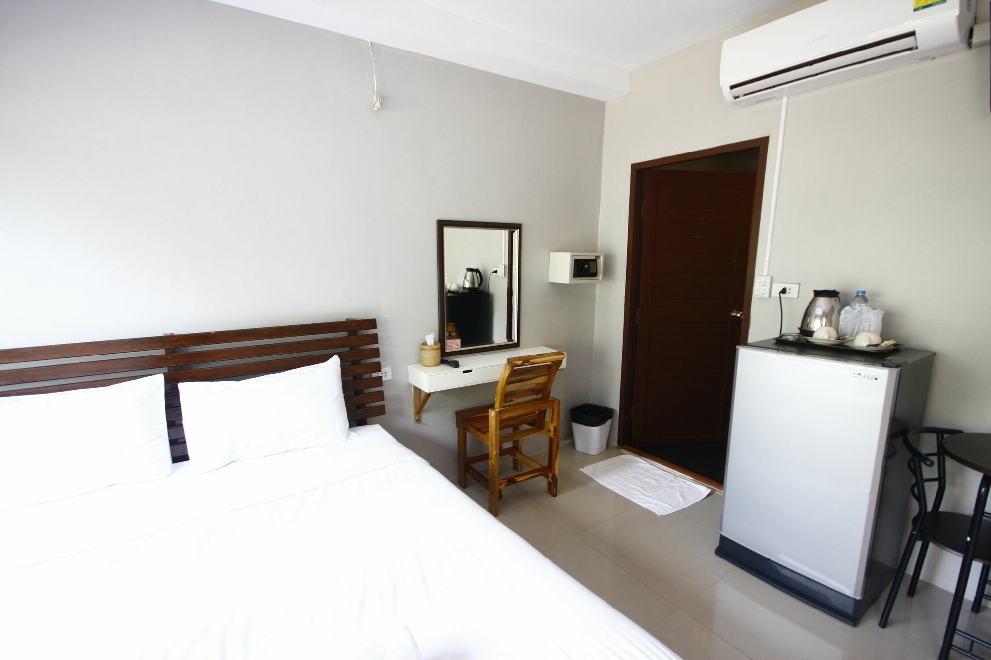 Rimlay Bungalow Nai Yang Beach Exterior foto